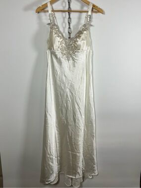Flora Nikrooz Ivory Stella Gown Satin + Lace